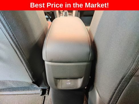 New 2025 Nissan Versa SR w/ Trunk Package image 23