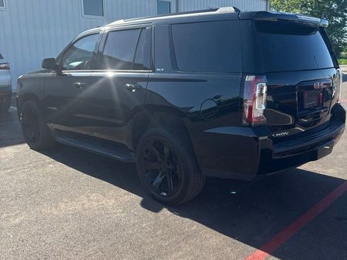 Used 2019 GMC Yukon SLT w/ Graphite Performance Edition AWD/4WD image 4