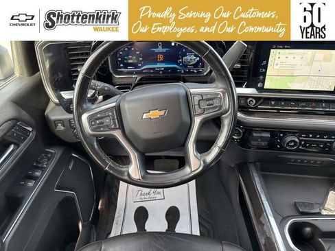 Used 2024 Chevrolet Silverado 2500 LTZ w/ LTZ Plus Package AWD/4WD image 9