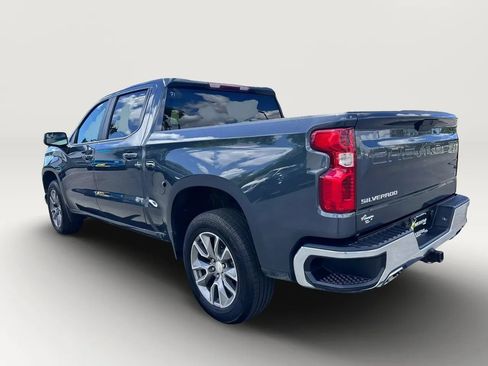 Used 2021 Chevrolet Silverado 1500 LT AWD/4WD image 17