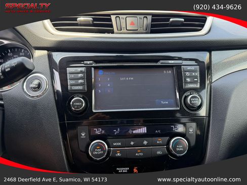 Used 2016 Nissan Rogue SL w/ SL Premium Package AWD/4WD image 21