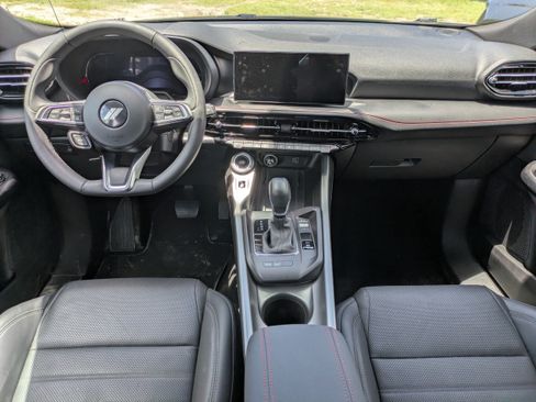 Used 2024 Dodge Hornet GT AWD/4WD image 11