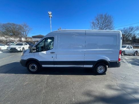 Used 2019 Ford Transit 350 148 Medium Roof image 9