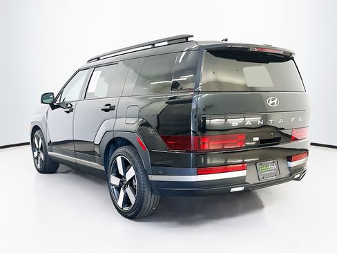 Used 2025 Hyundai Santa Fe Limited image 5