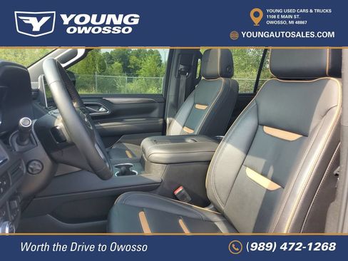 Used 2023 GMC Yukon AT4 w/ LPO, Floor Liner Package AWD/4WD image 8