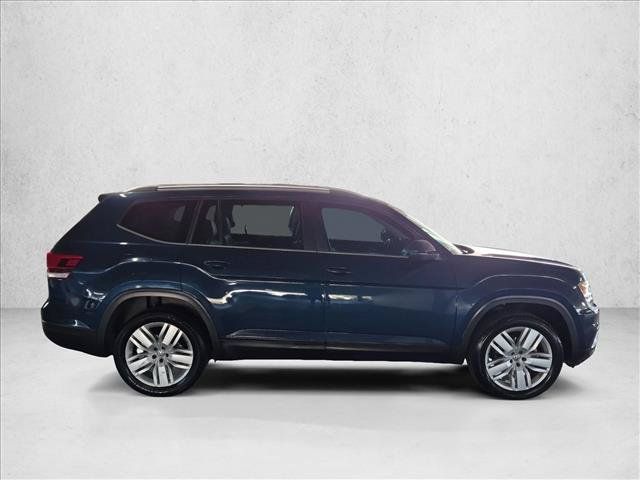 Used 2019 Volkswagen Atlas SE w/ Towing Package FWD image 4