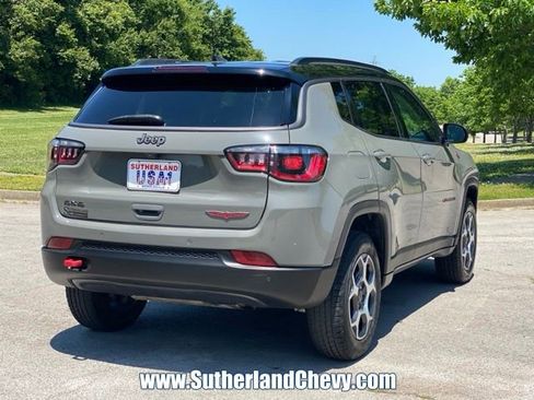 Used 2022 Jeep Compass Trailhawk AWD/4WD image 7