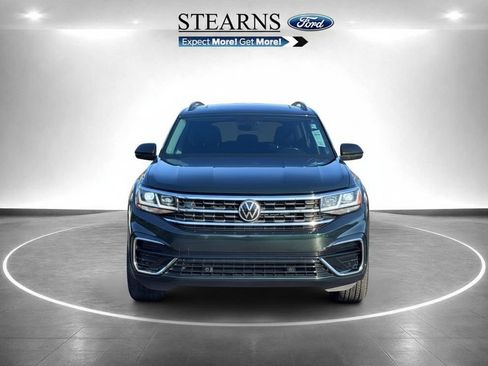 Used 2021 Volkswagen Atlas SE w/ Panoramic Sunroof Package AWD/4WD image 2