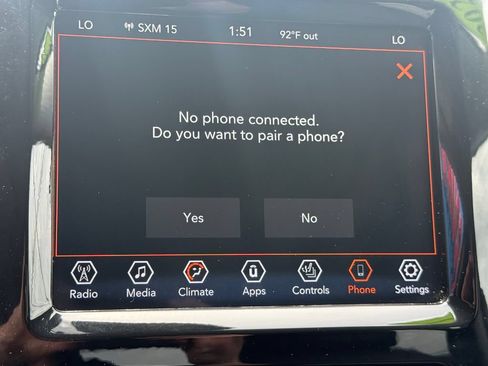 Used 2021 Jeep Cherokee Limited AWD/4WD image 38