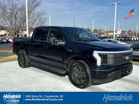 Used 2024 Ford F150 Lightning Lariat image 1