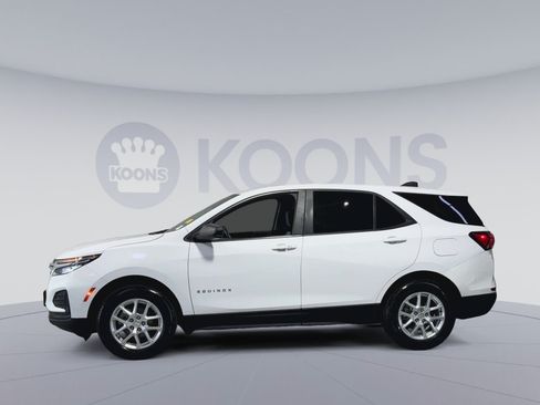 Used 2024 Chevrolet Equinox LS w/ LS Convenience Package FWD image 7