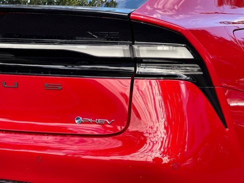 New 2026 Toyota Prius Plug-In Hybrid image 32