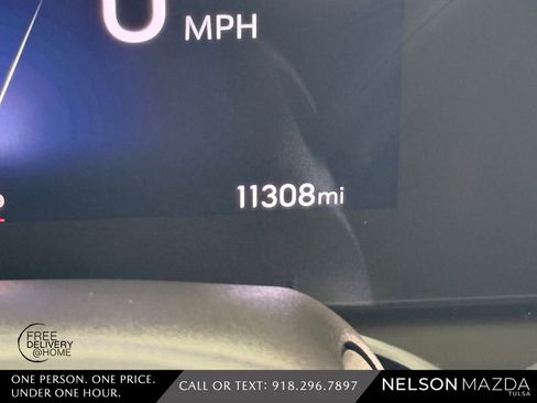Used 2025 Buick Envista Sport Touring w/ Convenience II Package FWD image 28