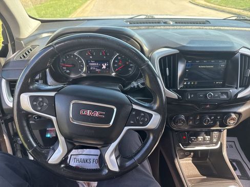 Used 2019 GMC Terrain SLE w/ Driver Convenience Package image 7