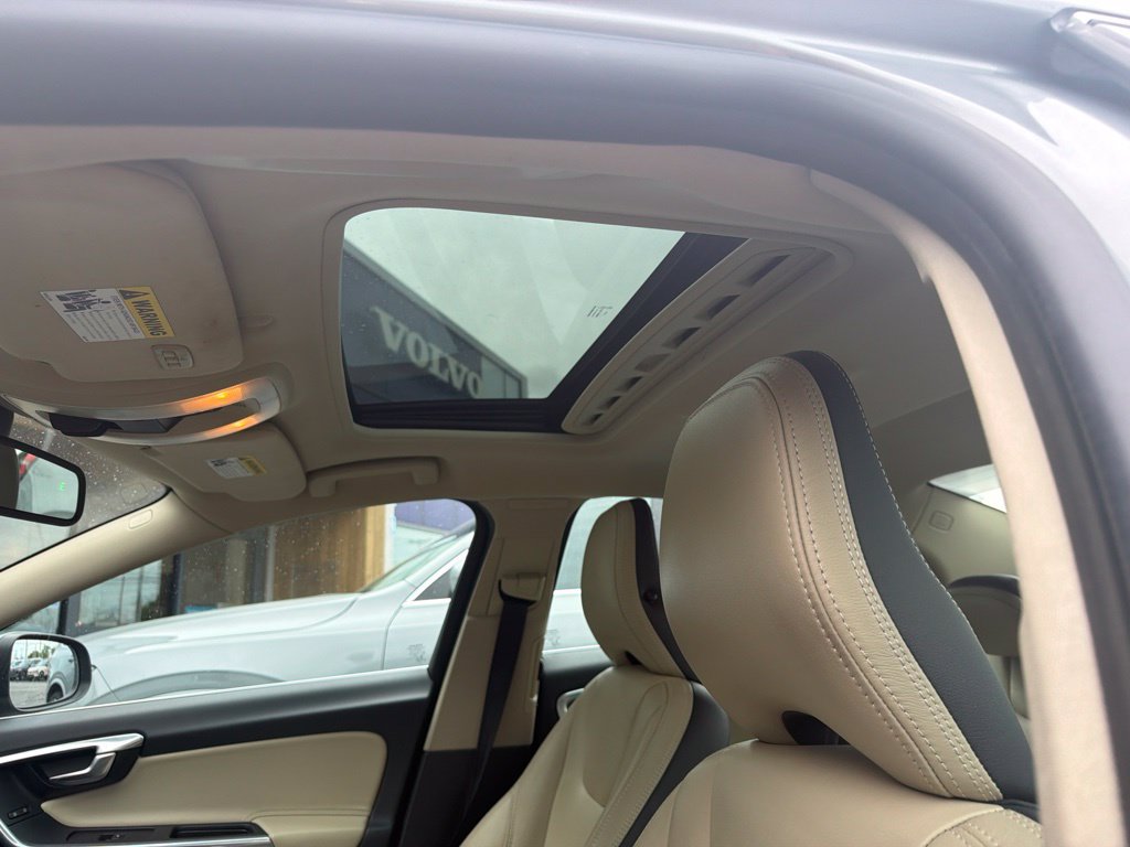 Used 2013 Volvo S60 T5 AWD/4WD image 9