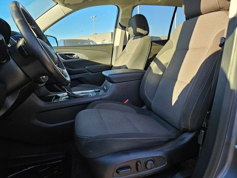 Used 2019 Chevrolet Traverse LT w/ LPO, Blackout Package image 15