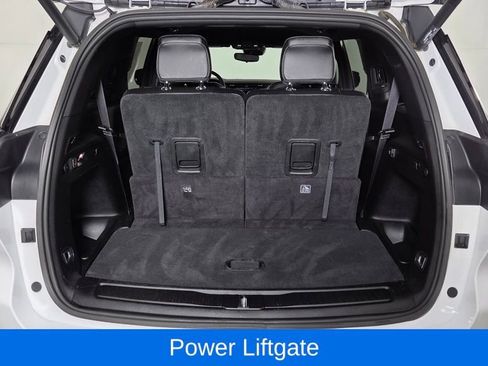 Used 2023 Jeep Grand Cherokee L Laredo image 10