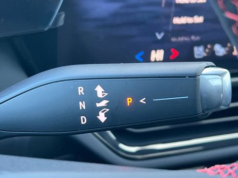 New 2026 Chevrolet Equinox EV RS image 19