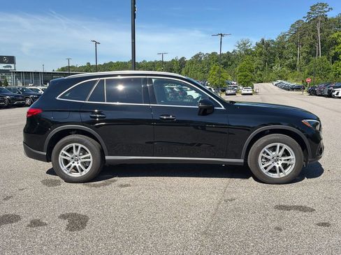 Used 2025 Mercedes-Benz GLC 300 image 14
