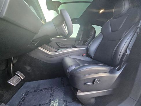 Used 2024 Tesla Model X Plaid image 36