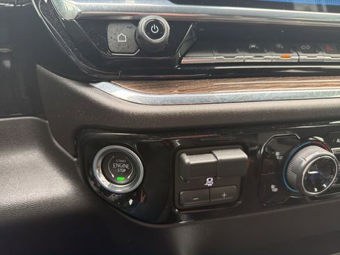 Used 2024 Chevrolet Silverado 1500 RST w/ Convenience Package II image 17