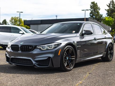 Used 2018 BMW M3 w/ Executive Package RWD image 2