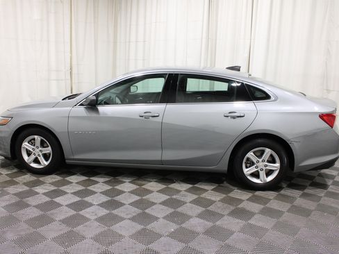 Used 2023 Chevrolet Malibu LS FWD image 32