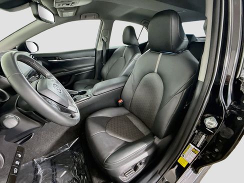Used 2024 Toyota Camry XSE w/ Cold Weather Package FWD image 22