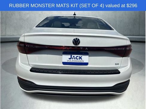 Used 2026 Volkswagen Jetta SE FWD image 6