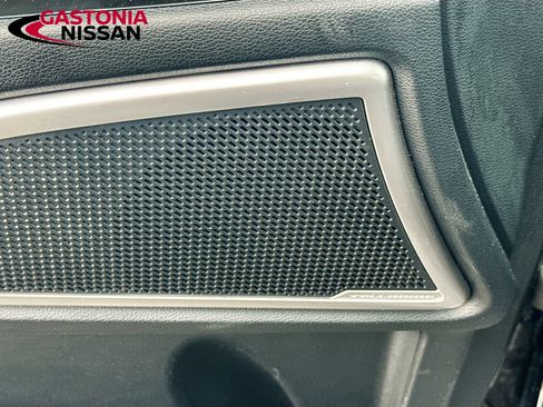 Used 2025 Kia Telluride S FWD image 25