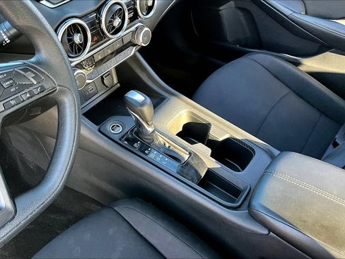 Used 2024 Nissan Sentra S w/ Trunk Package FWD image 20