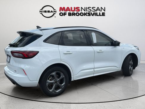 Used 2023 Ford Escape ST-Line w/ Tech Pack #1 FWD image 12