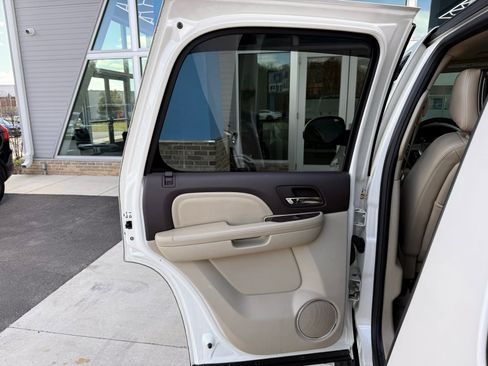 Used 2013 GMC Yukon Denali image 21