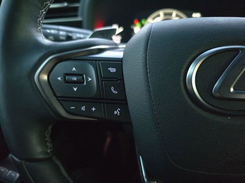 Used 2024 Lexus LX 600 4WD w/ Appearance Package image 21