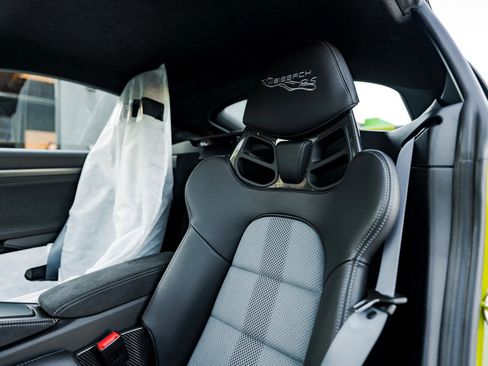 Used 2023 Porsche 718 Cayman GT4 RS image 84