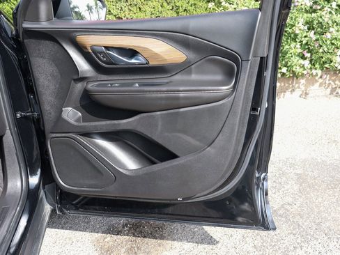 Used 2020 GMC Terrain SLE w/ Driver Convenience Package image 46