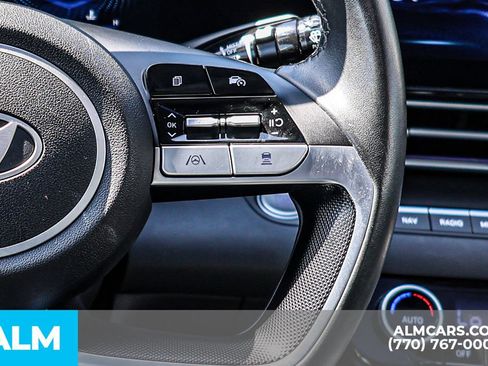 Used 2024 Hyundai Elantra Limited FWD image 34
