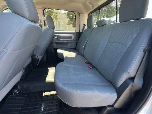 Used 2018 RAM 2500 SLT AWD/4WD image 11