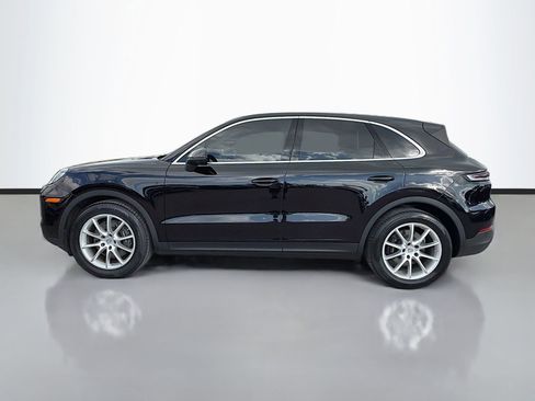 Used 2024 Porsche Cayenne image 7