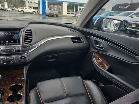 Used 2015 Chevrolet Impala LTZ image 22