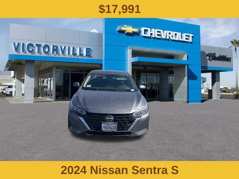 Used 2024 Nissan Sentra S FWD image 2