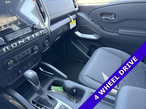New 2026 Nissan Frontier SV w/ Tow Package image 18