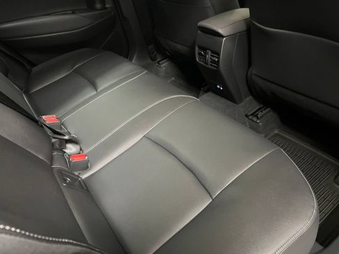 Used 2023 Toyota Corolla Cross XLE w/ Convenience Package AWD/4WD image 19