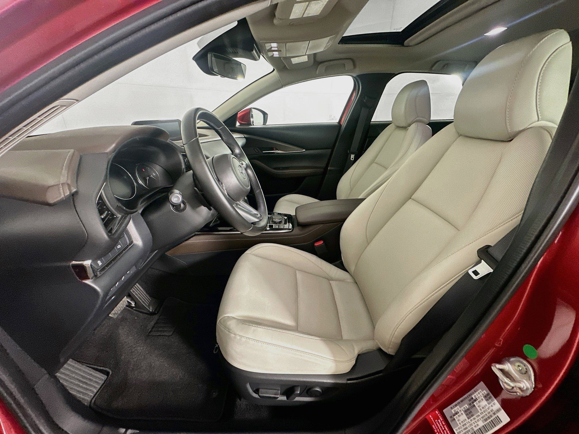 Used 2023 MAZDA CX-30 AWD 2.5 S w/ Premium Package image 13