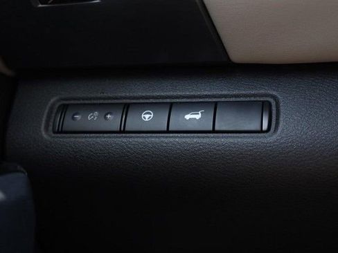 Certified 2025 Nissan Pathfinder SL AWD/4WD image 21