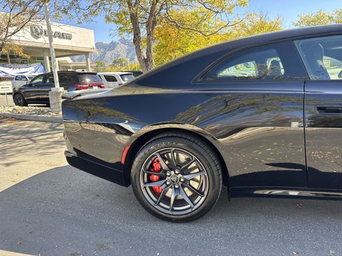 New 2024 Dodge Charger Scat Pack w/ Plus Group image 13