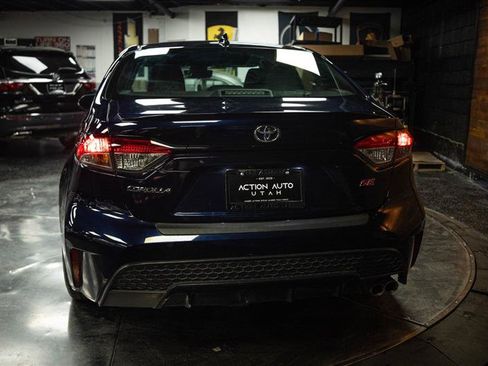 Used 2022 Toyota Corolla SE w/ Carpet Mat Package (TMS) FWD image 6