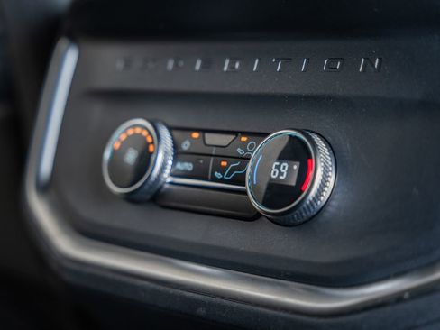 Used 2025 Ford Expedition Max Active image 41