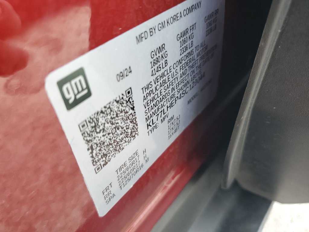 Used 2025 Chevrolet Trax LT w/ Driver Confidence Package FWD image 23