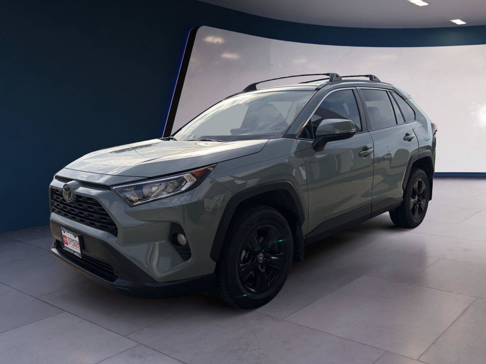 Used 2021 Toyota RAV4 XLE FWD image 1
